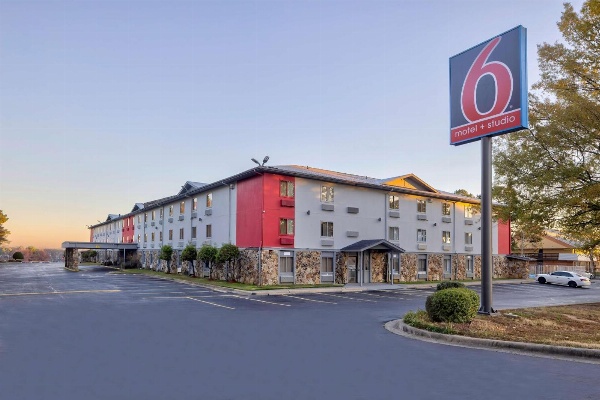 Motel 6 Little Rock AR South image 1