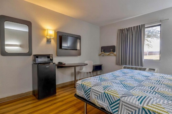 Motel 6 Little Rock AR South image 18