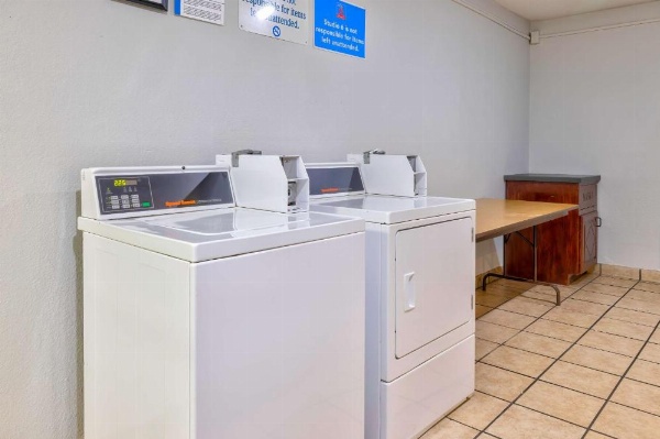 Motel 6 Little Rock AR South image 19